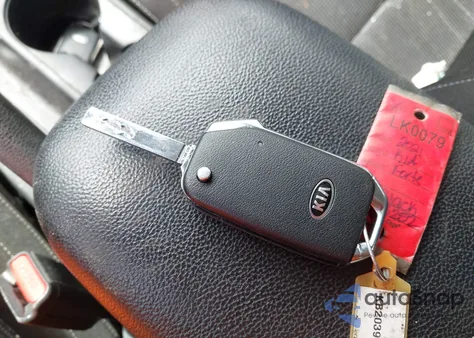 2021 Kia Forte Fe из США, поврежденный, VIN 3KPF24AD3ME325252